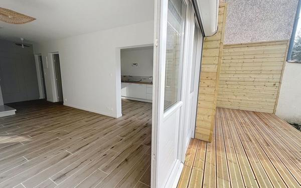 Maison à vendre    5 pièces • 102 m2 Guilherand-Granges