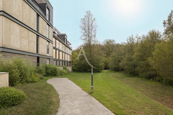 À vendre : 3 pièces d'environ 70 m² avec jardin d'hiver à Montévrain