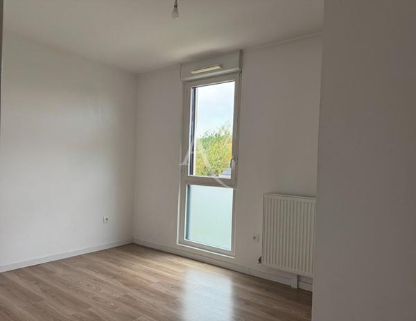 À vendre : 3 pièces d'environ 70 m² avec jardin d'hiver à Montévrain