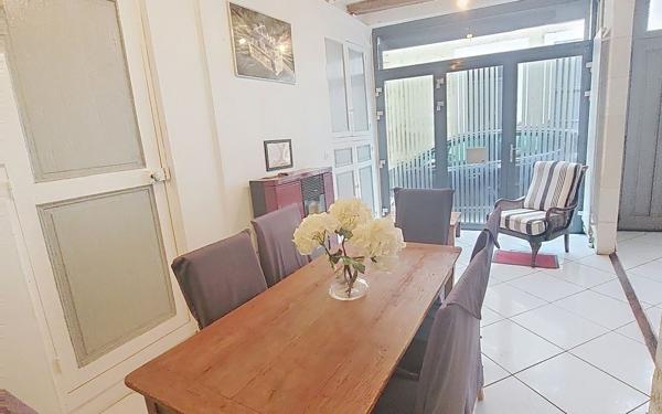 Maison à vendre    5 pièces • 135 m2 Azay-le-Rideau