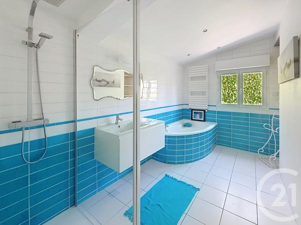 Maison à vendre  4 pièces - 92,94 m 2   GOND PONTOUVRE  - 16