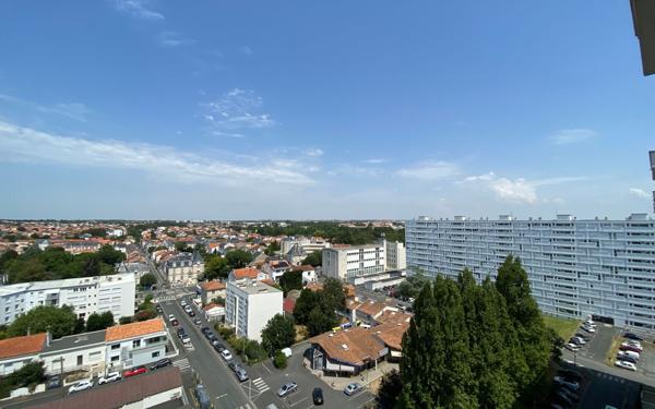 Appartement à vendre    2 pièces • 56,80 m2 La Rochelle