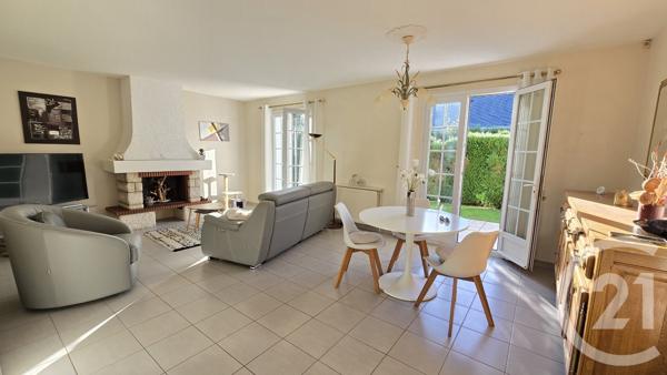 Maison à vendre  6 pièces - 137 m 2   LESCAR  - 64
