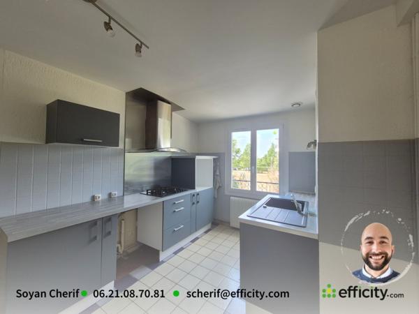 Maison
         4 pièces
        - 116 m² 148 800 € *