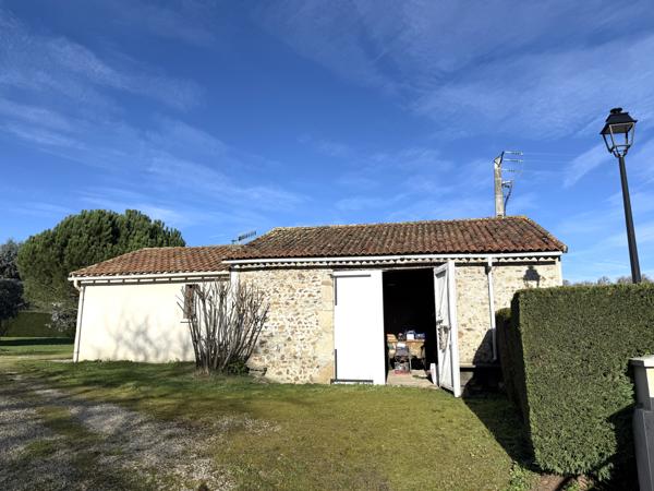 Maison à vendre à Queaux (86150) - Vienne