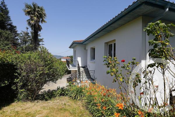 Maison à vendre  5 pièces - 103,05 m 2   HENDAYE  - 64