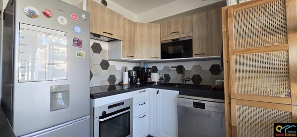 Vitrolles (13127) Appartement 3 pieces 47m² carrez et 60m² au sol avec grande terrasse