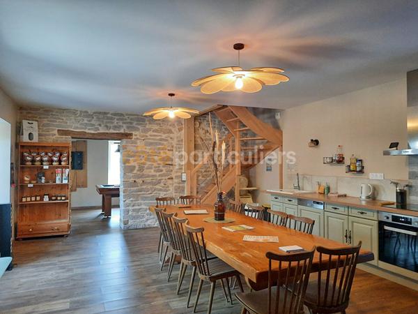 Vente
                Fonds de commerce152 m² - 7 Pièces -
                    Orchamps (39700)