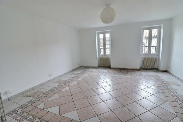 Appartement Figeac 3 pièce(s) 71 m2