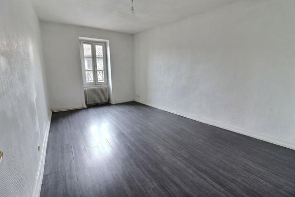 Appartement Figeac 3 pièce(s) 71 m2