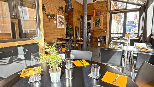 Commerce à vendre à Le Bourg-d'Oisans (38520) - Isère