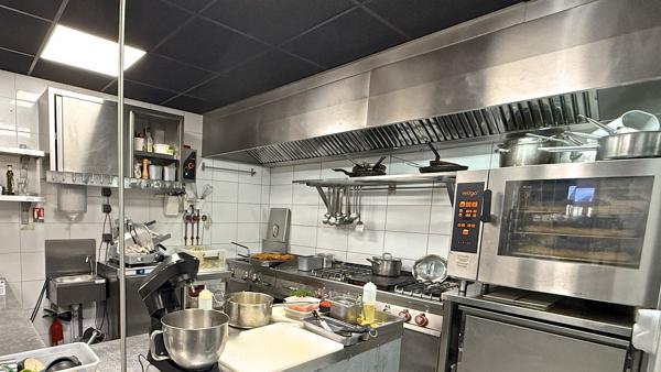 Commerce à vendre à Le Bourg-d'Oisans (38520) - Isère