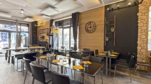 Commerce à vendre à Le Bourg-d'Oisans (38520) - Isère
