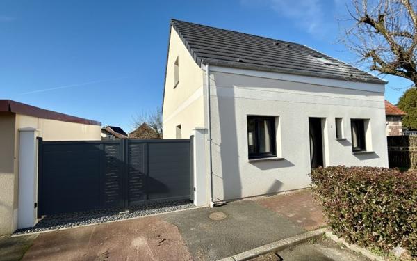 Maison à vendre    5 pièces • 90 m2 Chaulnes