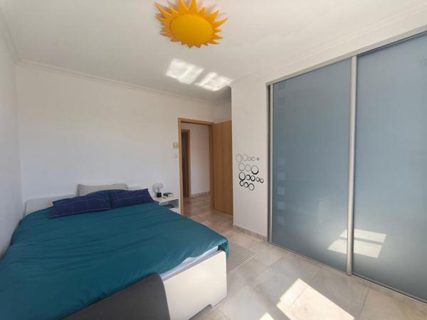 Villa d'exception dans le secteur Nîmes, 198m², jardin, piscine, spa