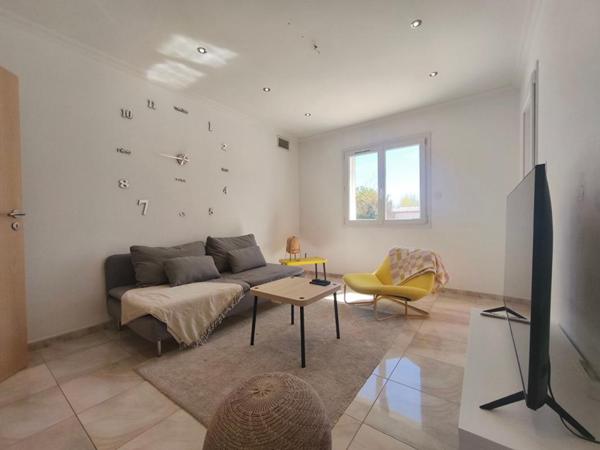 Villa d'exception dans le secteur Nîmes, 198m², jardin, piscine, spa