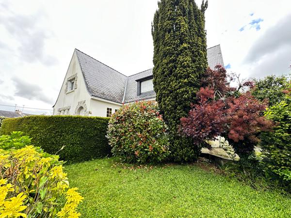 Grande maison centre de QUESTEMBERT