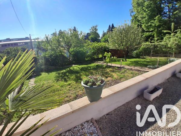 Maison à vendre 6 pièces 130 m² Mâcon