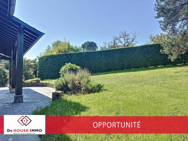 Maison à vendre 8 pièces de 200 m²