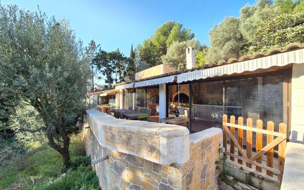 Maison à vendre    6 pièces • 125 m2 Ollioules