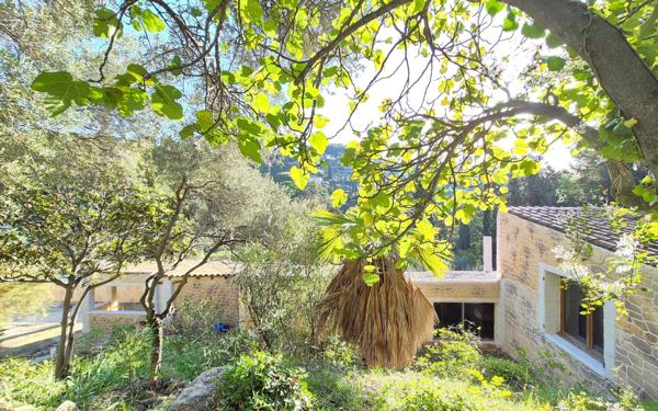 Maison à vendre    6 pièces • 125 m2 Ollioules