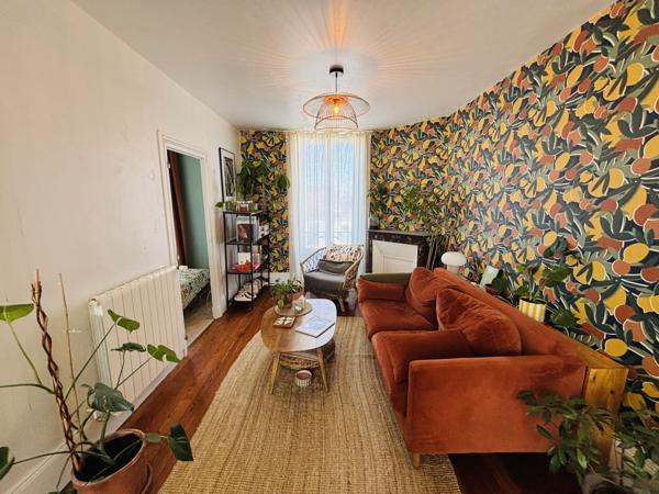 Appartement
         2 pièces
        - 40 m² Exclusivité 125 000 €*