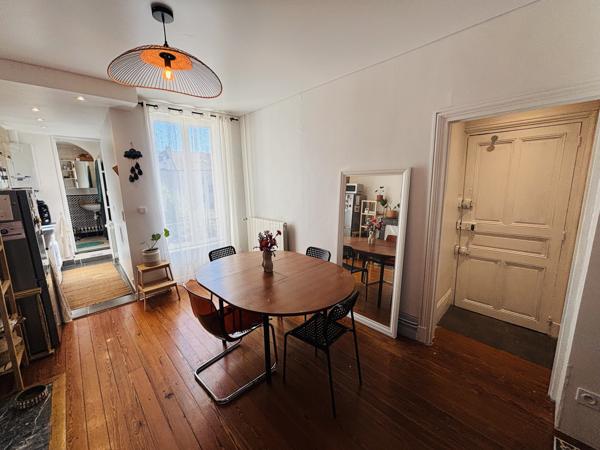 Appartement
         2 pièces
        - 40 m² Exclusivité 125 000 €*