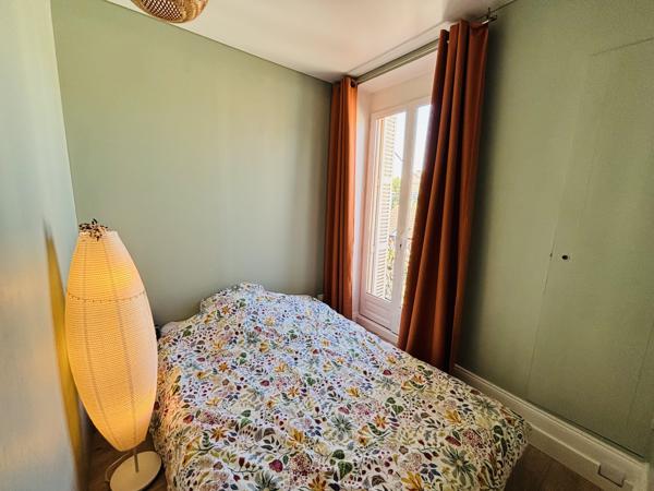 Appartement
         2 pièces
        - 40 m² Exclusivité 125 000 €*