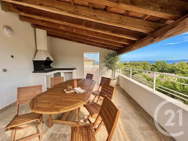 Maison à vendre  4 pièces - 115,83 m 2   MARTIGUES  - 13