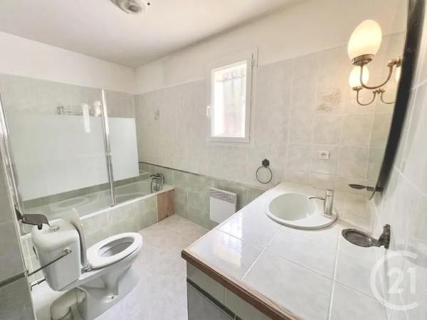 Maison à vendre  4 pièces - 115,83 m 2   MARTIGUES  - 13