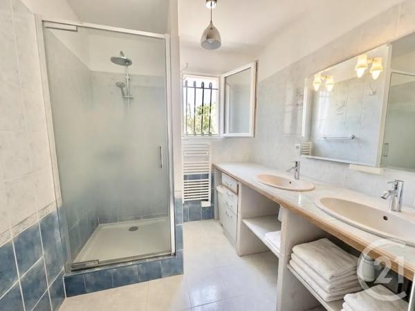 Maison à vendre  4 pièces - 115,83 m 2   MARTIGUES  - 13