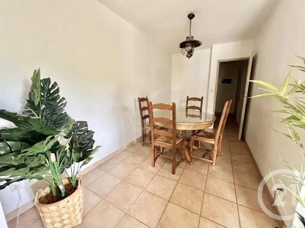 Maison à vendre  4 pièces - 115,83 m 2   MARTIGUES  - 13