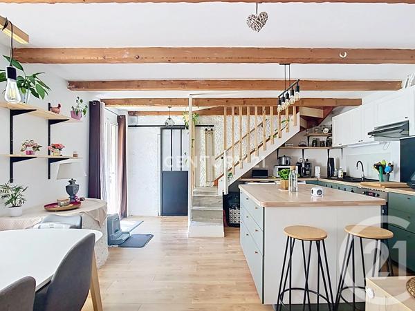 Maison à vendre  5 pièces - 100 m 2   AUBAGNE  - 13