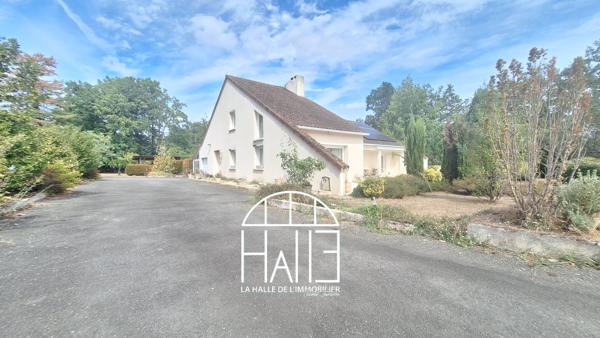 Maison
         7 pièces
        - 255 m² 384 900 € *
