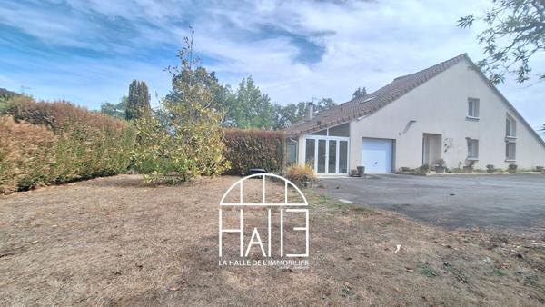 Maison
         7 pièces
        - 255 m² 384 900 € *