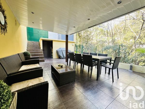 Appartement 4 pièces de 104 m² à Menton (06500)