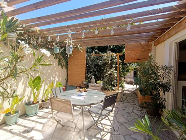 Maison Martigues 5 pièce(s) 105 m2 Avec STUDIO, Jardin