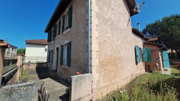 Maison à vendre |  Cazères-sur-l'Adour |  6 pièces | 130 m²