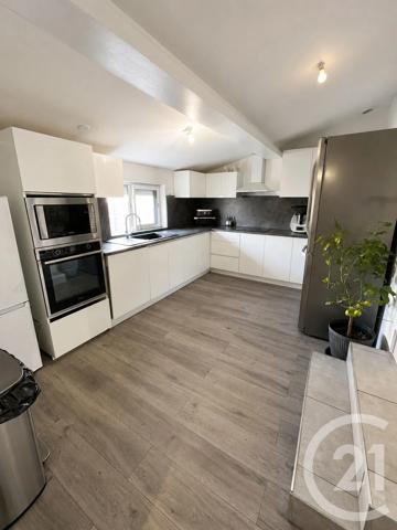 Maison à vendre  4 pièces - 75,16 m 2   MEYZIEU  - 69