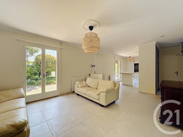 Maison à vendre  4 pièces - 75,16 m 2   MEYZIEU  - 69