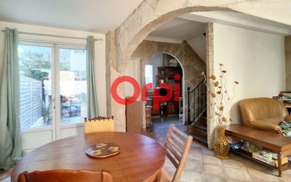 Maison à vendre    4 pièces •  Prades