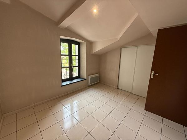 APPARTEMENT CLIMATISE 1 CHAMBRE AVE PARKING CARCASSONNE