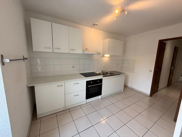 APPARTEMENT CLIMATISE 1 CHAMBRE AVE PARKING CARCASSONNE