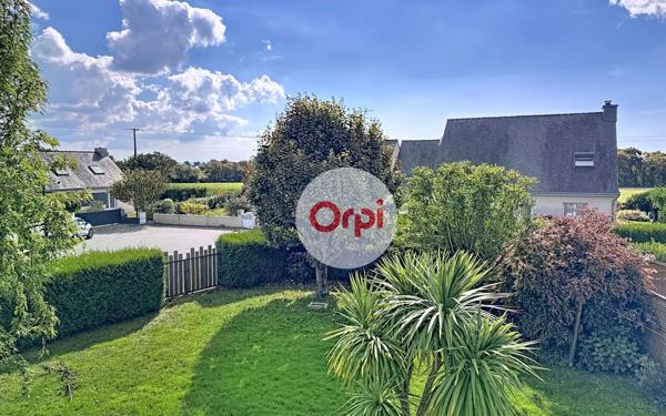 Maison à vendre    5 pièces •  Ambon