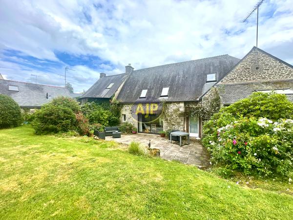 Vente maison Pontivy : 415 700 € - AJP Immobilier Pontivy