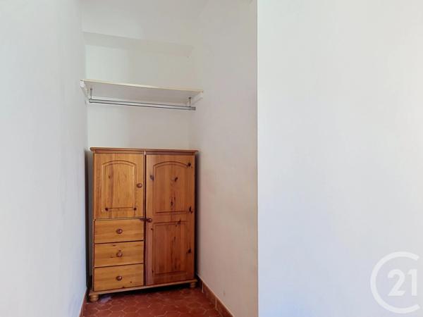 Immeuble à vendre  107,94 m 2   DRAGUIGNAN  - 83