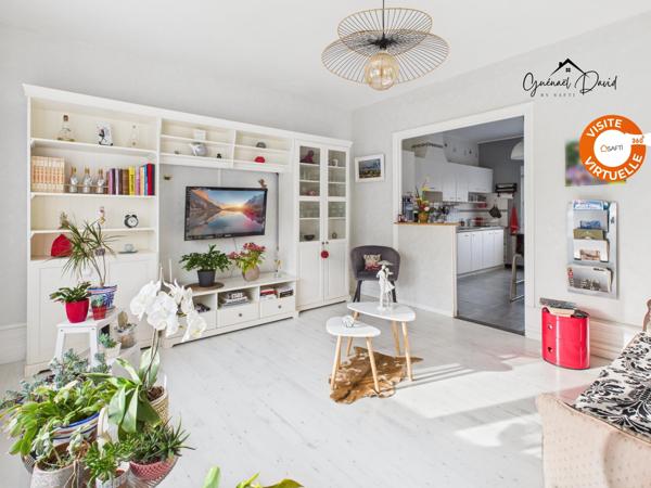 Maison bien entretenue avec beau potentiel – Quartier calme