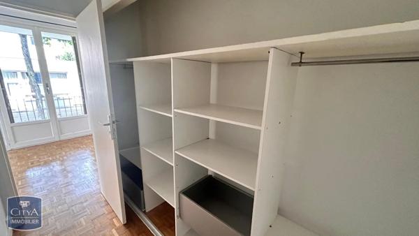 Appartement à louer 3 pièces 55m² Dijon (21000)