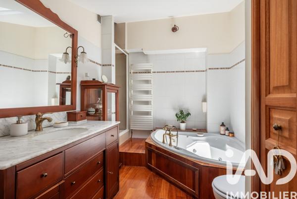 Maison à vendre 5 pièces 125 m² Grenoble