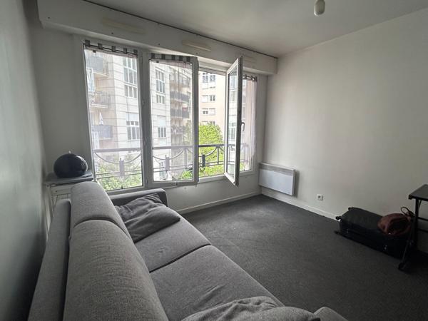 Appartement Montrouge 1 pièce(s) 18.77 m2